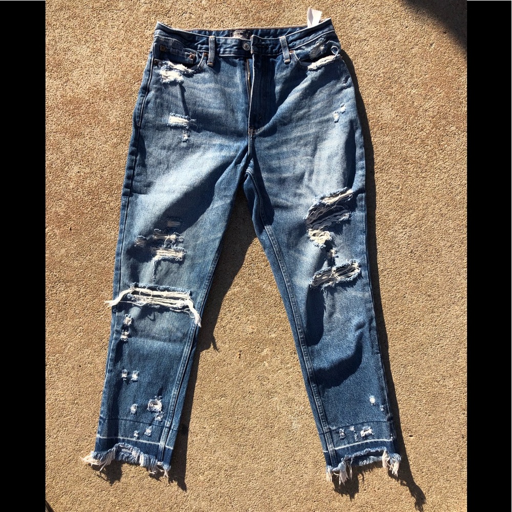 Abercrombie & Fitch Annie High Rise Girlfriend